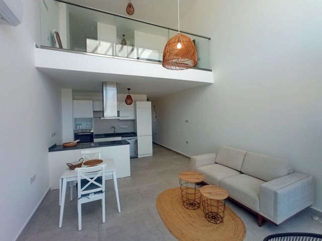 Satılık Penthouse-Bahçeli, Girne
