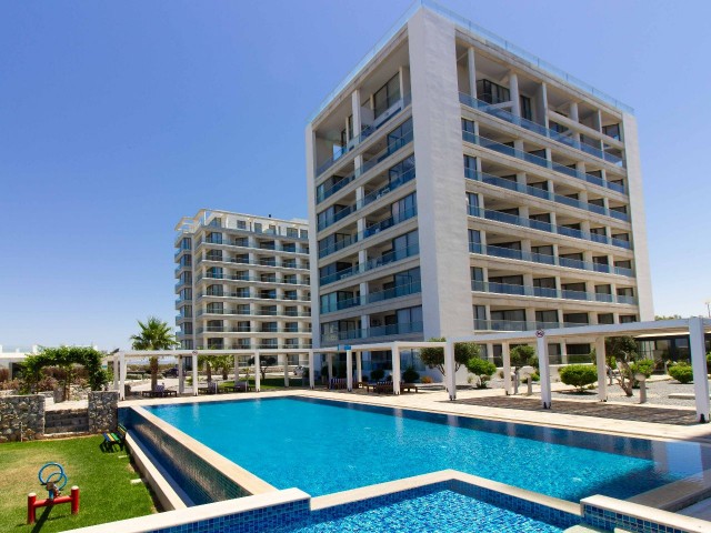 Gaziveren'de Denize Sıfır Satılık Türk Koçanlı 1+1 Eşyasız Daire