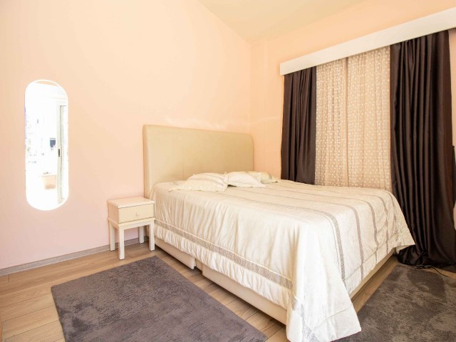 Girne Merkez’de Tertemiz Full Eşyalı Penthouse - Çok Geniş ve Ferah - Nusmar Market Yakını