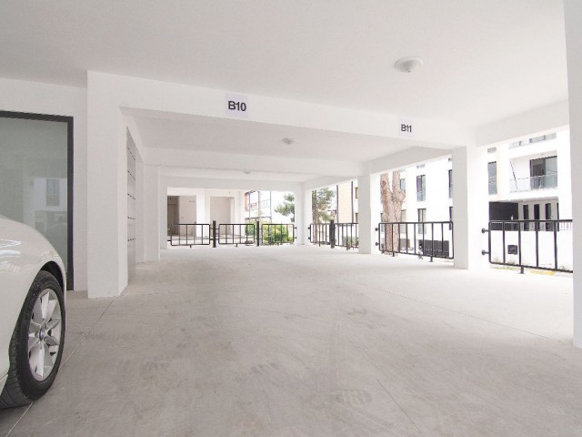 Girne Merkez'de Satılık 2+1 Eşyasız Daire - Fotoğraf 2