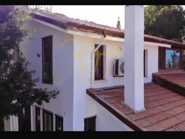 📍Girne Yeşiltepe'de  Dağ Manzaralı 3+1 Villa Doğanın içinde!