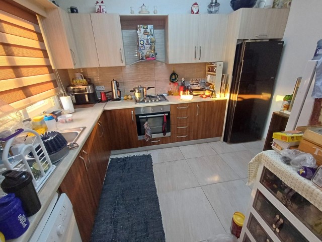 Lefkoşa merkezde Satılık 3+1 Türk malı daire