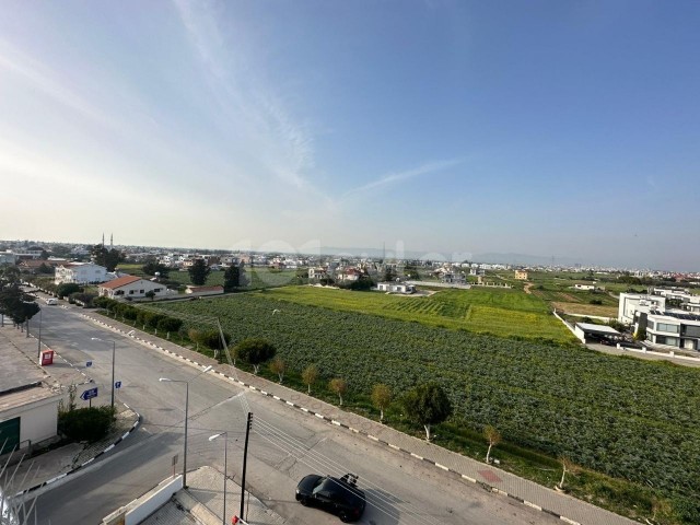Yeni Boğaziçi Bölgesinde Satılık Full Eşyalı 2+1 Daire