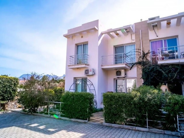 Kaya Palazzo Karşısında Denize 1 Dakika Satılık 2+1 Daire