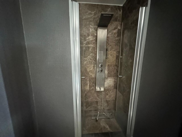Girne Şehir Merkezinde; Deniz ve Şehir Manzaralı, Satılık, 3+1, Yeni, Daire! - Fotoğraf 2
