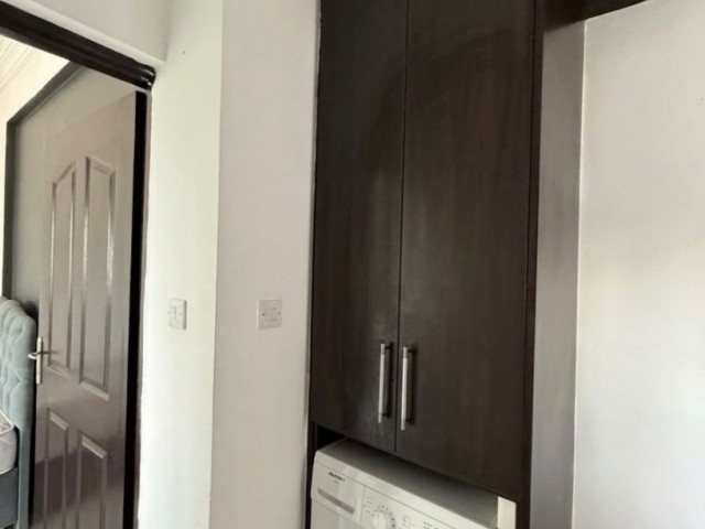Lefkoşa Küçük Kaymaklıda Türk Koçanlı Geniş Satılık 1+1 Daire! - Fotoğraf 4