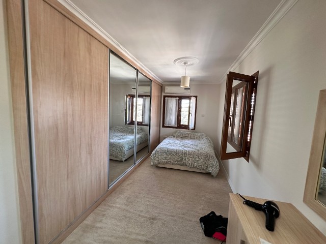 Girne Ozanköy; Cratos Otel Civarı, Denize Yakın Konumda, Bahçeli, Bakımlı Müstakil - Fotoğraf 1