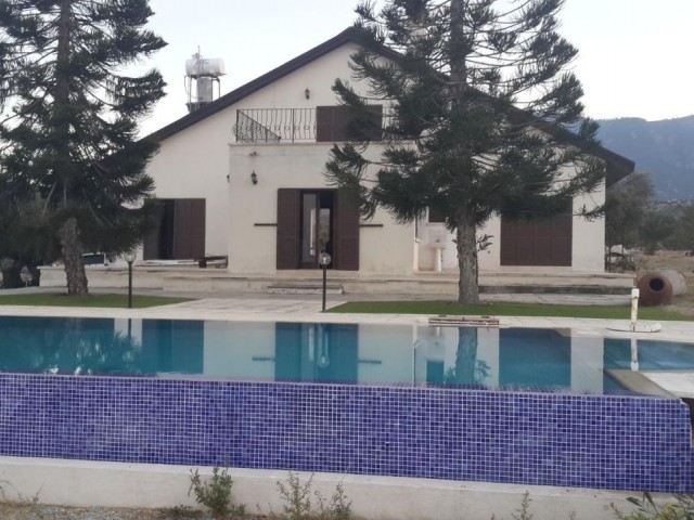 Girne Çatalköy; Hurma Restaurant Üzerinde, Muhteşem Manzaralı, 6931m2 içerisinde Müstakil Ev - Fotoğraf 2