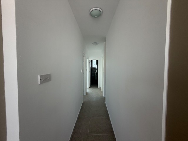 LEFKOŞA KIZILBAŞTA Şehir Manzaralı 3+1 Eşya Durumu Sıfır Daire! - Fotoğraf 1