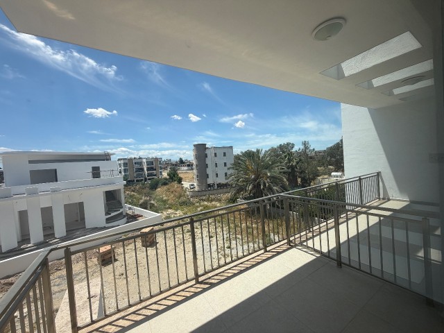 LEFKOŞA KIZILBAŞTA Şehir Manzaralı 3+1 Eşya Durumu Sıfır Daire! - Fotoğraf 2