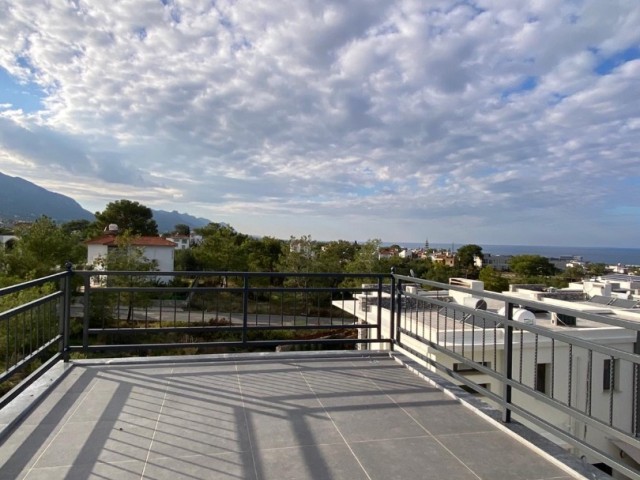 Girne Çatalköy'de Yatırımlık 3+1 Villa - Özel Havuz ve Bahçe - Fotoğraf 4