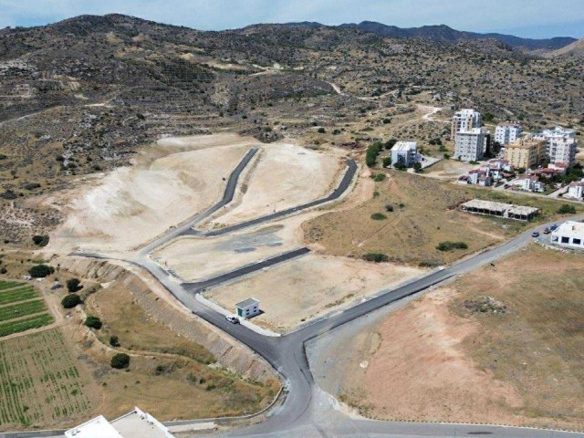 Satılık Lefke/gemikonağı Altyapıları Bitmiş Koçan Teslime Hazır 766 /800 m2 Büyüklüğünde (fasıl 96 ) Arsalar - Fotoğraf 1