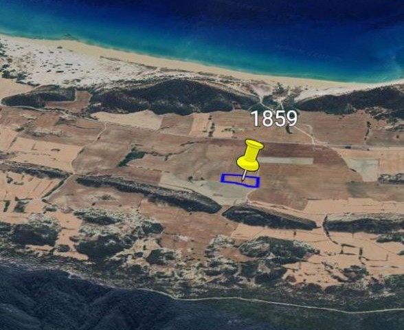 Fırsat Satılık Karpaz Altın Kumsala Manzaralı İmara Kapalı 10 Dönüm Arazi - Fotoğraf 3