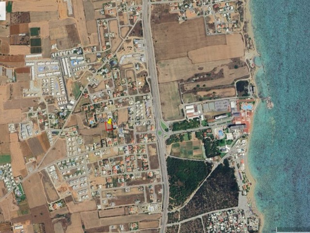 Tek Yetkili Mağusa/yeniboğaziçi İmara Açık 2/kat İzinli Geçit Hakkı Olan Arsa - Fotoğraf 3