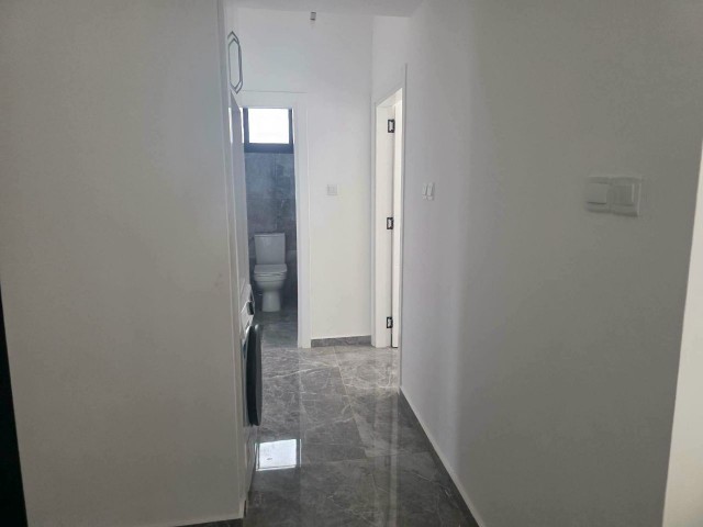 Satılık Lefkoşa Kızılbaş Trafo+kdv Alıcıya Ait Eşyalar Bizden 2+1 Türk Koçan - Fotoğraf 2