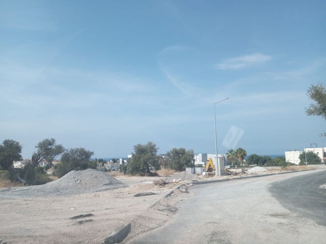 Satılık💼 Girne Esentepe Alt Yapıları Tamamlanmış Koçanları Hazır Deniz Manzaralı Arsalar - Fotoğraf 3