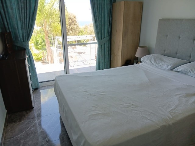 Girne Esentepe'de Deniz Manzaralı, Ful Eşyalı 2+1 Villa - Yatırım Fırsatı! - Fotoğraf 2
