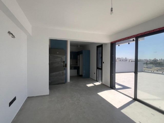 Satılık 2+1 Penthouse – Lefkoşa Küçükkaymaklı'da Merkezi Konumda Yeni Yaşam Fırsatı - Fotoğraf 1