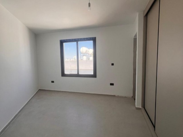 Satılık 2+1 Penthouse – Lefkoşa Küçükkaymaklı'da Merkezi Konumda Yeni Yaşam Fırsatı - Fotoğraf 4