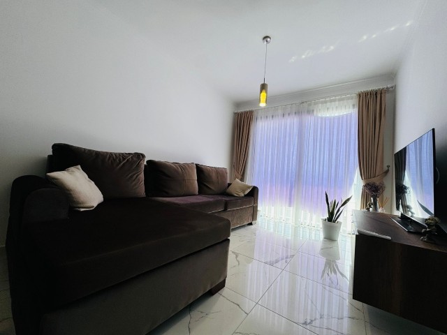 Girne Karaoğlanoğlu, Ana Yola Yakın Satılık 1+1 Daire 90.000 STG / +90 542 857 15 97 - Fotoğraf 1