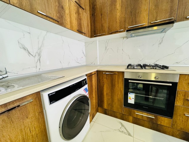 Girne Karaoğlanoğlu, Ana Yola Yakın Satılık 1+1 Daire 90.000 STG / +90 542 857 15 97 - Fotoğraf 2
