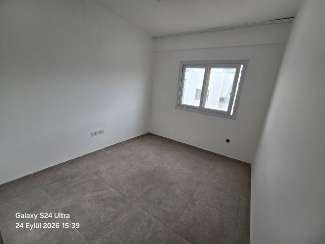 magusa canakkale bolgesınde Satılık 2+1 daıre 96 m2 tahsis koçan 58.000 £ 4. Kat asansor yoktur. - Fotoğraf 2