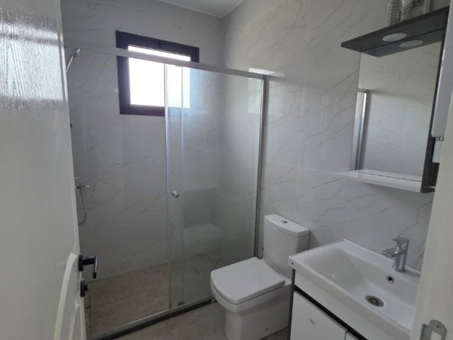 Gazimağusa/yenibogazıcı koyunde satılık 2+1 lüks daireler 2 katlı bina 8 daire önler 110.000 pound arka taraflar 130.000 pound ARKA TARAFLAR 130.000 £ tahsis koçan Odeme plani ise, - Fotoğraf 2