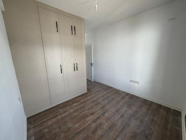 KAVANLAR SİTESİNDE 1+1 DAİRE