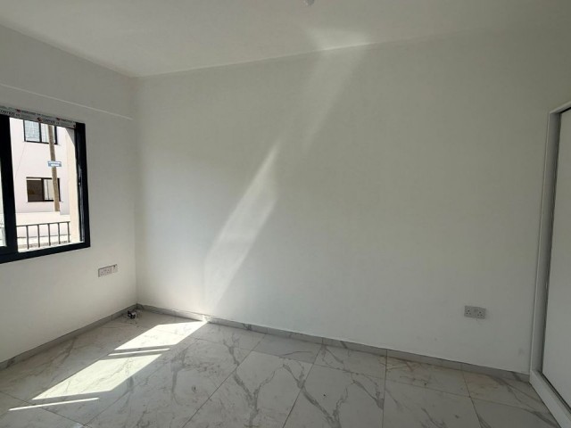 Lefkoşa Gönyeli'de Satılık 2+1 Daire