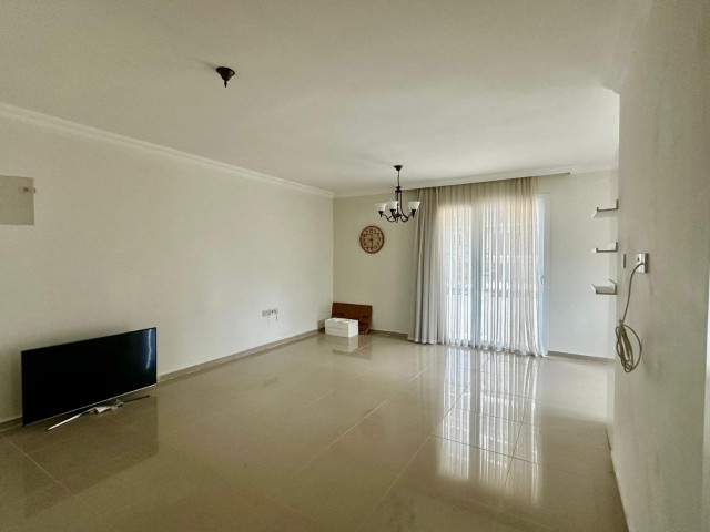 Girne Merkez'de Satılık 3+1 daire - Fotoğraf 4