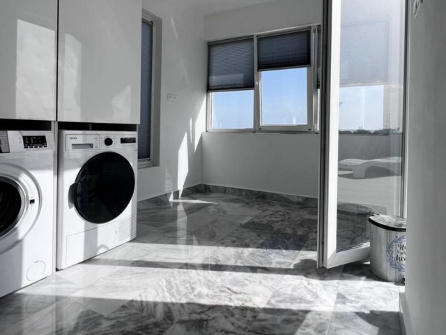 Lapta'da iki yatak odalı villa - Fotoğraf 2