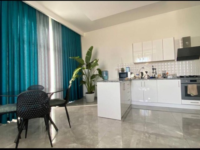 Lapta'da iki yatak odalı villa - Fotoğraf 4