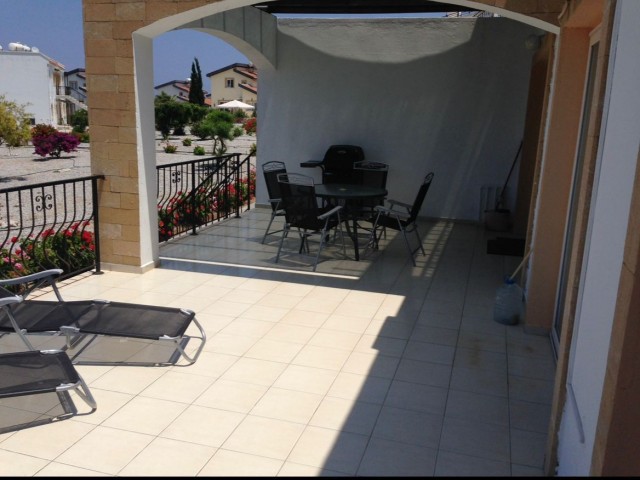 Three Bedroom Medıterranean Garden Apartment - Fotoğraf 4