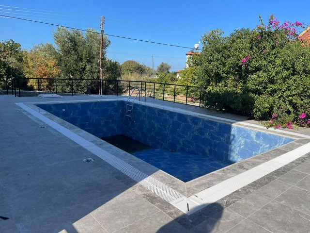 Üç Yatak Odalı Havuzlu Villa - Fotoğraf 1