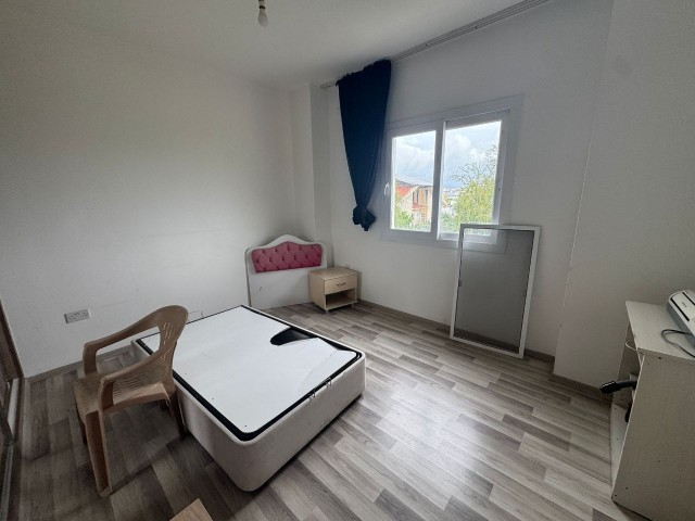 Lefkoşa Gönyeli’de Satılık 2+1 Daire - Fotoğraf 2