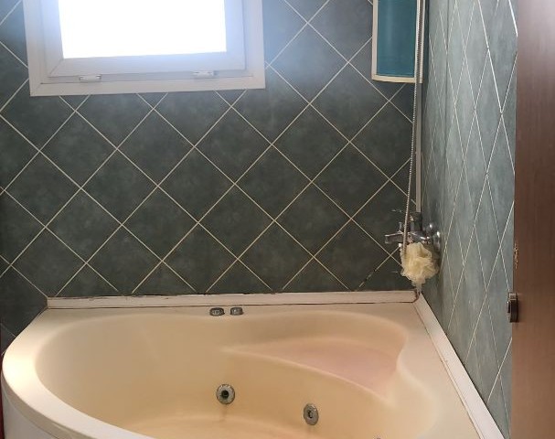Girne Merkezde Satılık Havuzlu Site İçinde 2+1 Daire - Kaşgar - Fotoğraf 4