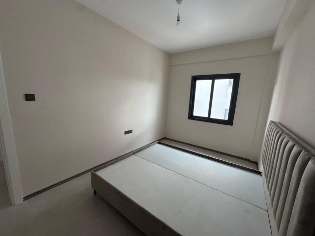 Girne Merkezde Satılık 2+1 Daire - Limana Yakın