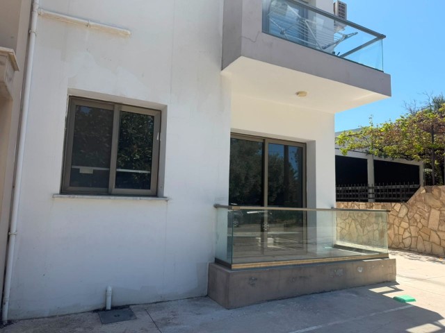 Girne Karaoğlanoğlu'nda Satılık 1+1 Zemin Kat Daire - Fotoğraf 2