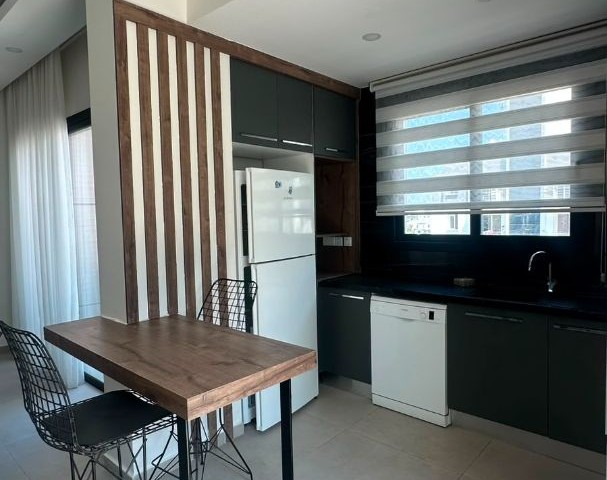 Girnede Dağ Manzarali 2+1 Daire - Fotoğraf 2