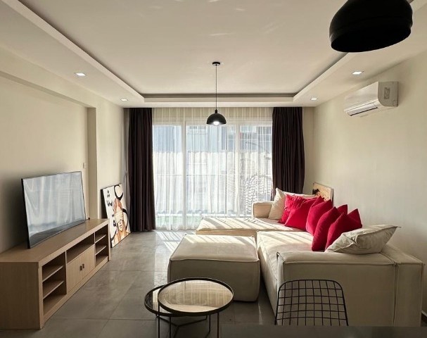 Gazimağusa Terrace Park’ta Satılık Şık Eşyalı 1+1 Daire - Fotoğraf 2