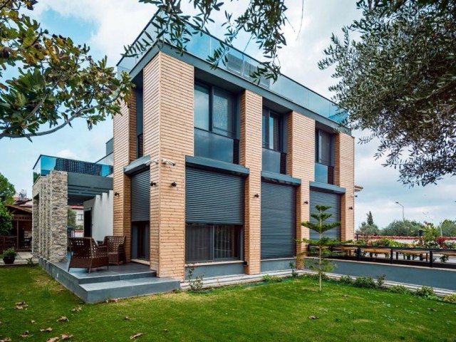 Gırne Ozanköy’de Satılık Lüks 4+1 Villa - Fotoğraf 3