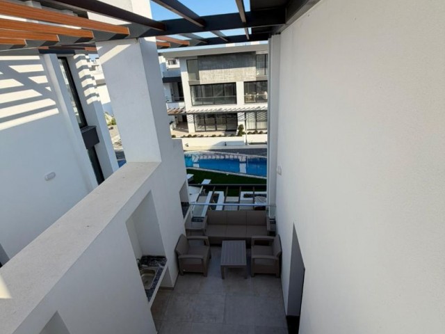 3+1 Loft Çatı Dubleksi Daire | Olive Court Sitesinde Satılık