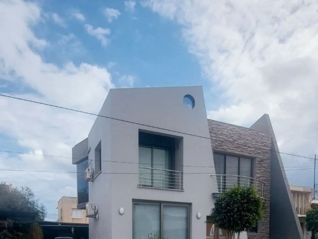 Mağusa Maraşta Satılık Villa . - Fotoğraf 2