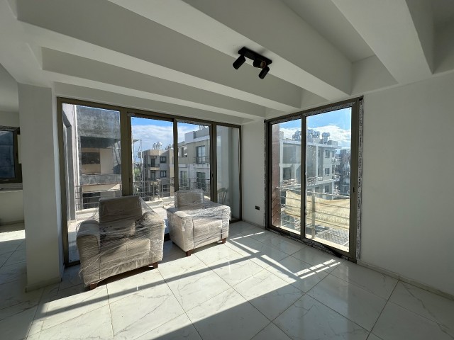 Küçük Kaymaklı Penthouse 2+1 Satılık – Hemen Teslim - Fotoğraf 3