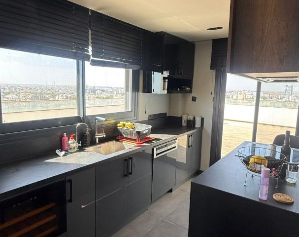 Viapark Rezidans'ta Eşsiz Deniz Manzaralı 5+1 Dubleks Penthouse - Fotoğraf 2