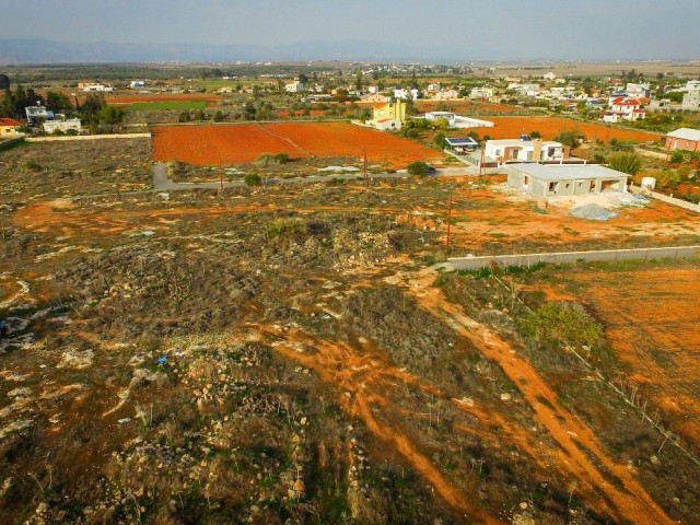 İskele kuzucukta satılık arsalar - Fotoğraf 3