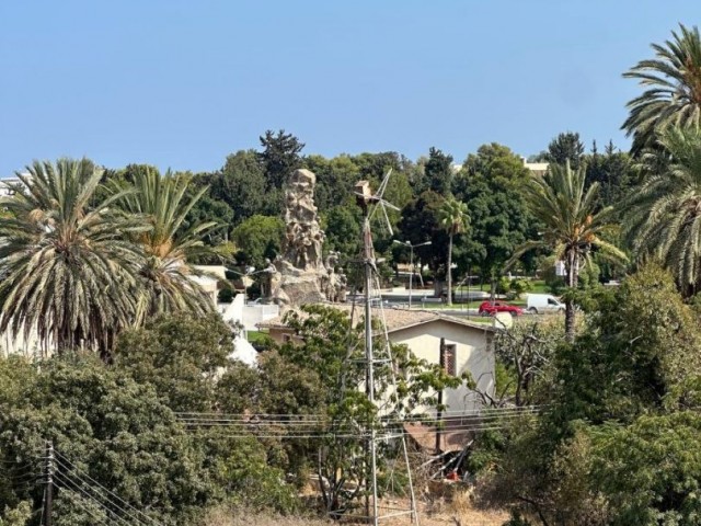 Mağusa Merkezde 3+1 Daireler - Fotoğraf 3