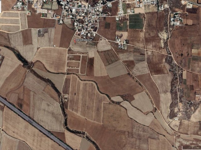 Mutluyaka bölgesinde satılık arsalar - Fotoğraf 2