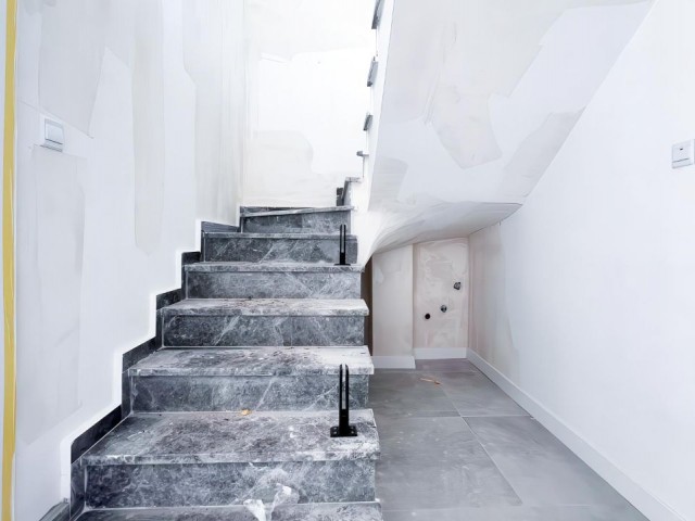 İskele Ötüken Elysıum 3+1 Loft Satılık 2 Teraslı - Fotoğraf 3