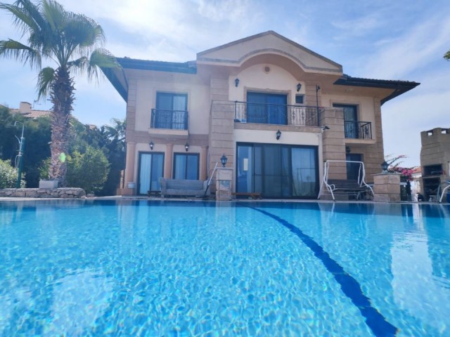 Girne Karşıyaka Villa 3+2 Özel Yapım Denize Sıfır Türk Koçanlı - Fotoğraf 2